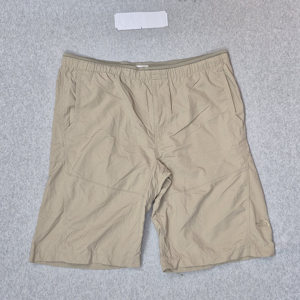 The North Face Men Activewear Shorts L Beige Nylon 11" Inseam Logo Outdoor Hikin